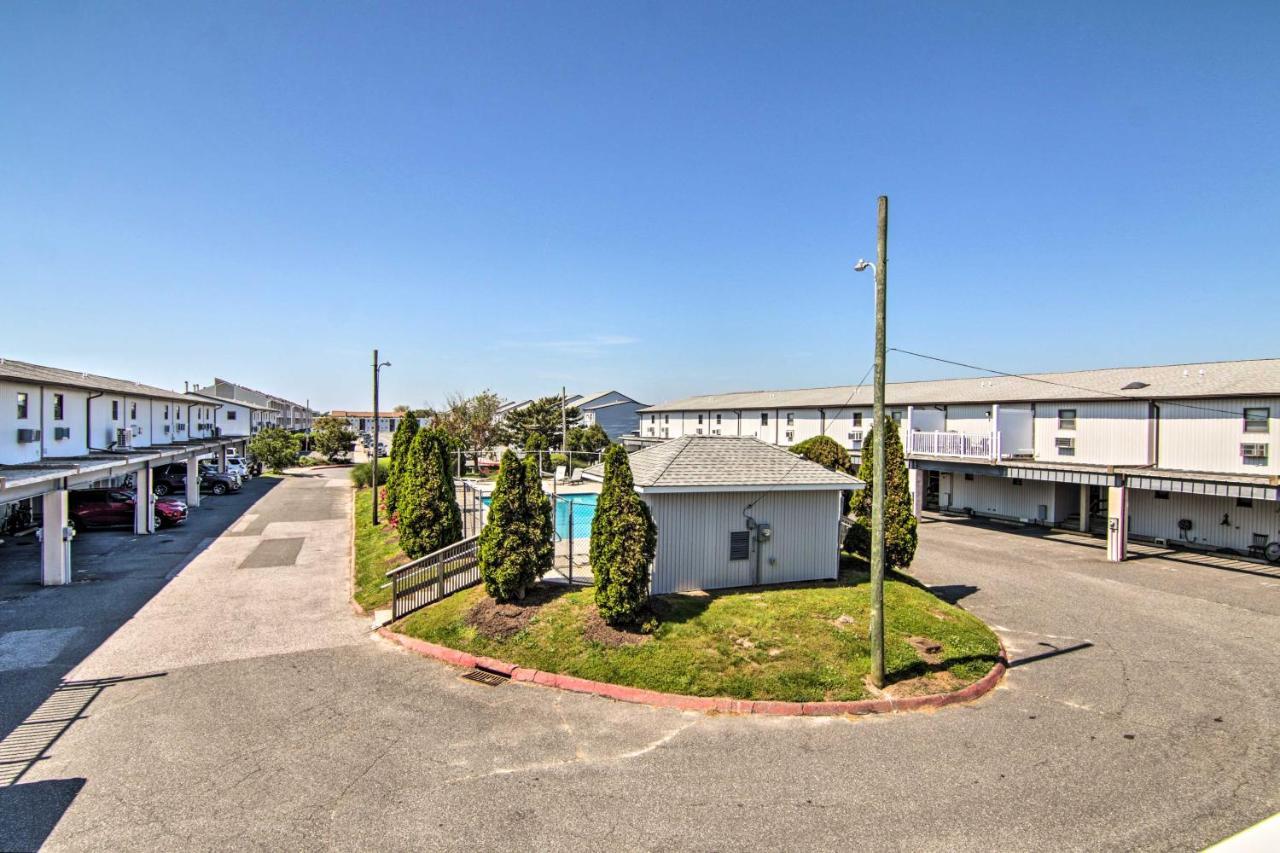 Airy Ocean City Condo On Canal Front With Deck! Eksteriør bilde